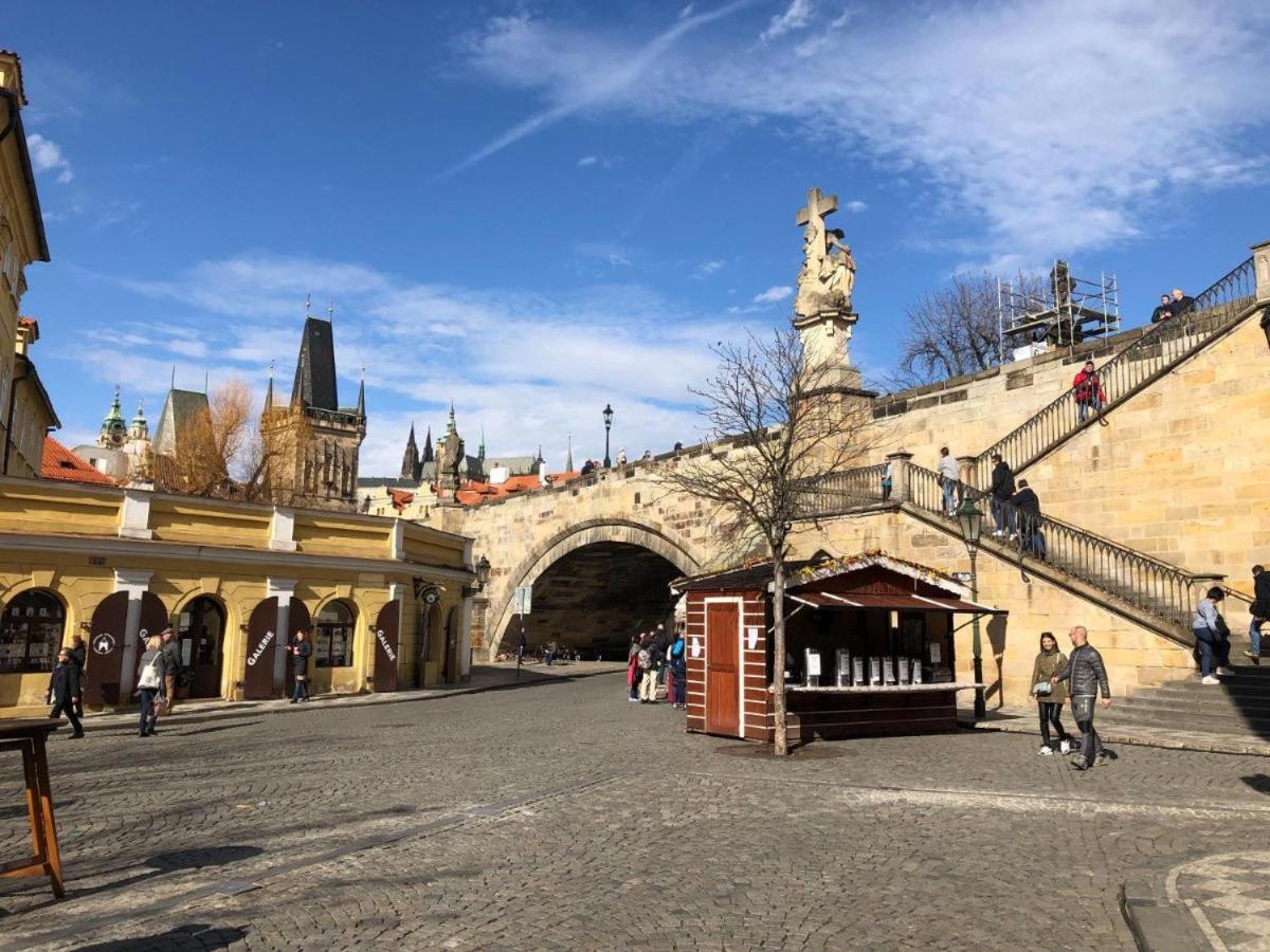 River View Residence By Charles Bridge Prag Dış mekan fotoğraf