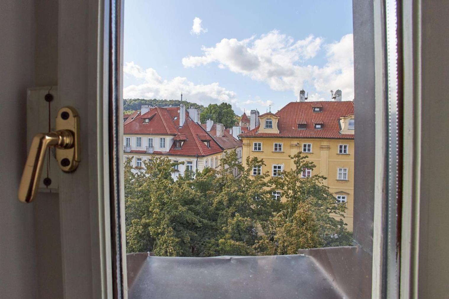 River View Residence By Charles Bridge Prag Dış mekan fotoğraf