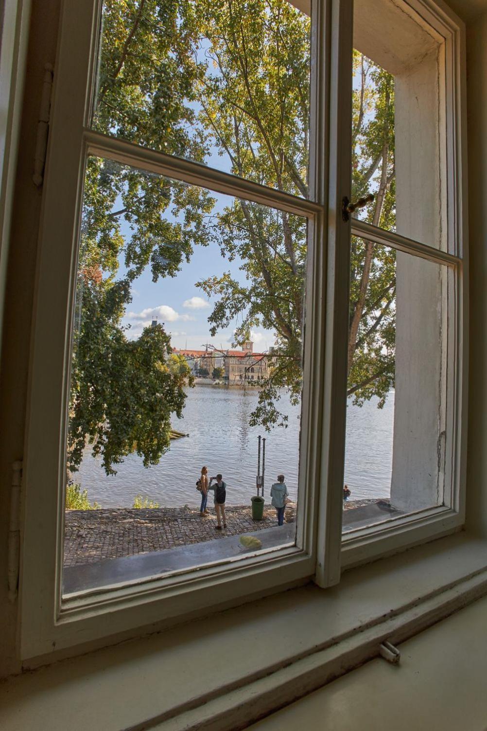 River View Residence By Charles Bridge Prag Dış mekan fotoğraf